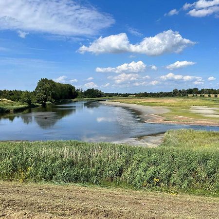 Oosterschelde Lodge Met Veel Privacy En Dicht Bij Het Water Scherpenisse Extérieur photo