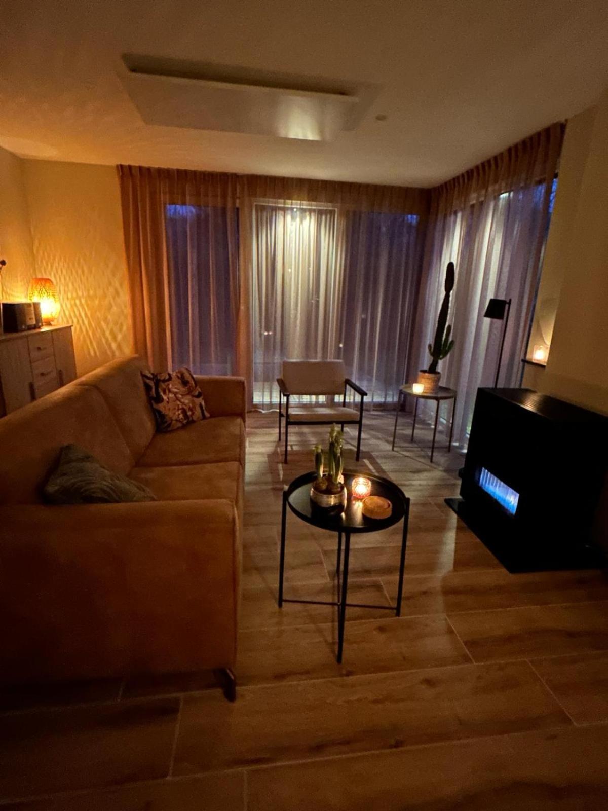 Oosterschelde Lodge Met Veel Privacy En Dicht Bij Het Water Scherpenisse Extérieur photo