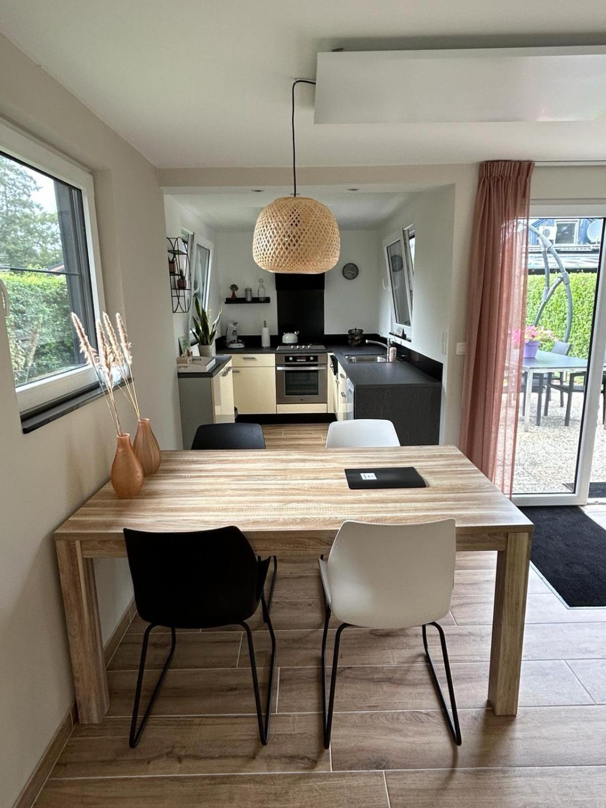 Oosterschelde Lodge Met Veel Privacy En Dicht Bij Het Water Scherpenisse Extérieur photo