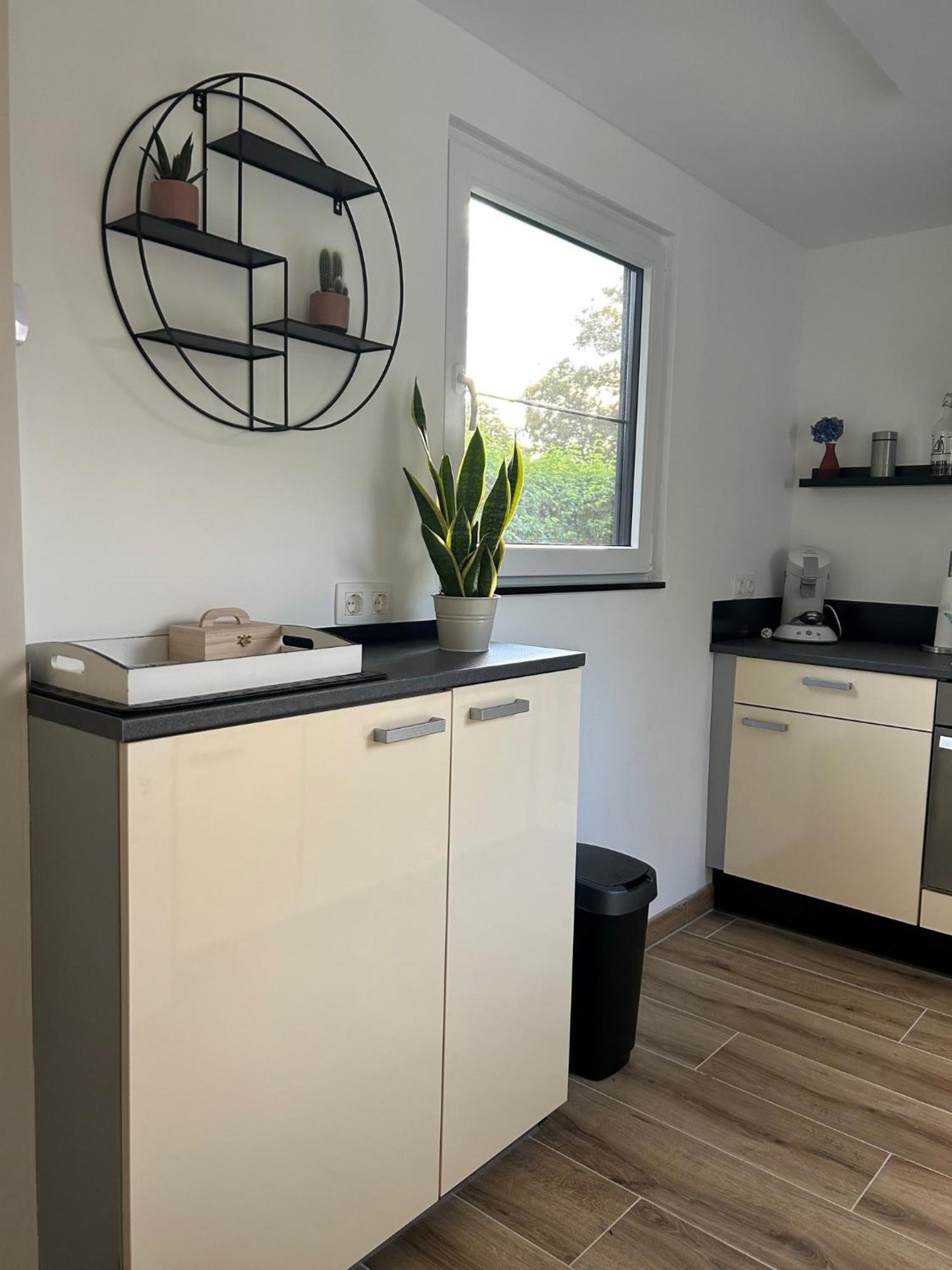 Oosterschelde Lodge Met Veel Privacy En Dicht Bij Het Water Scherpenisse Extérieur photo